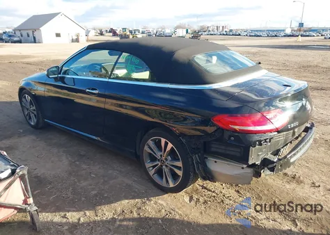 2017 Mercedes-Benz C 300 4Matic из США, поврежденный, VIN WDDWK4KB5HF505797